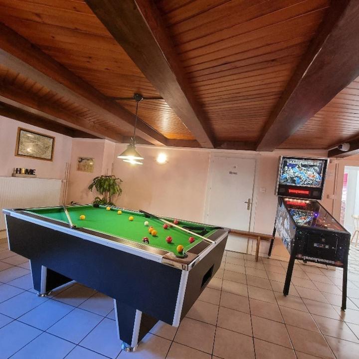 Gite Eglantine 2 A 6 Personnes Avec Spa Et Salle De Jeux Dans La Residence 旺特龙 外观 照片