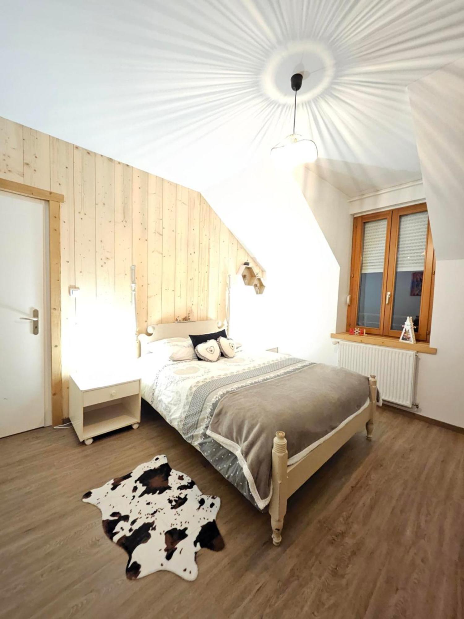 Gite Eglantine 2 A 6 Personnes Avec Spa Et Salle De Jeux Dans La Residence 旺特龙 外观 照片