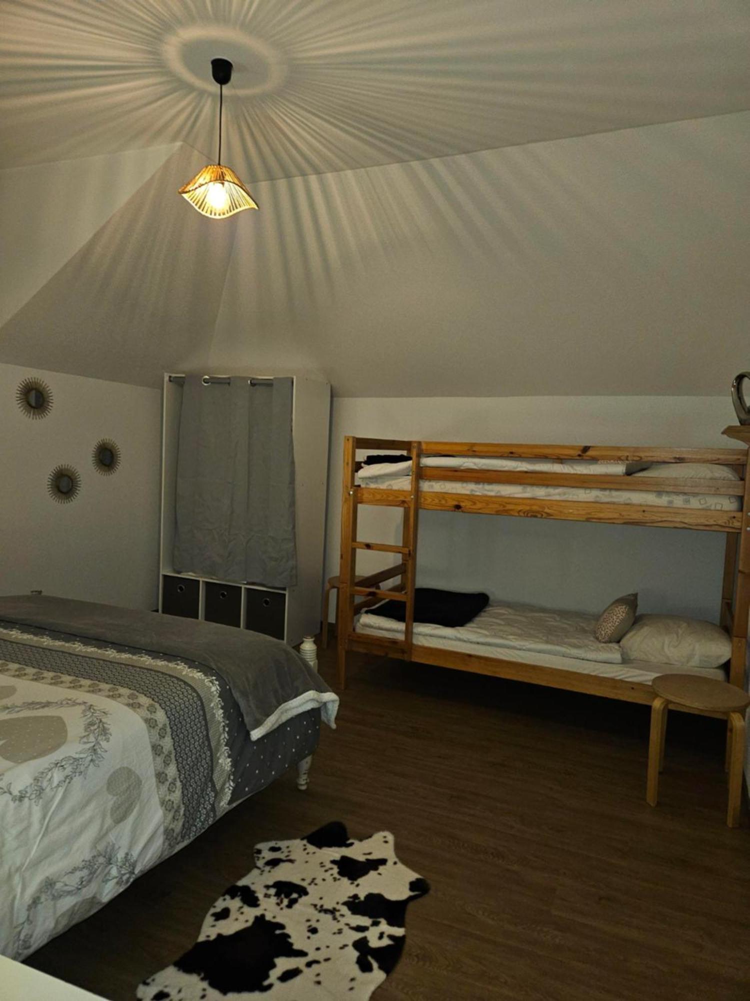 Gite Eglantine 2 A 6 Personnes Avec Spa Et Salle De Jeux Dans La Residence 旺特龙 外观 照片